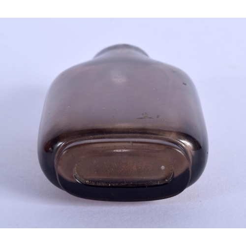 319 - A 19TH CENTURY CHINESE CARVED ROCK CRYSTAL SNUFF BOTTLE AND STOPPER Qing, of plain form with arched ... 
