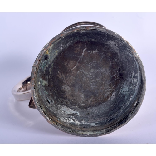 360 - AN EARLY CONTINENTAL WHITE METAL TANKARD. 267 grams. 16 cm x 15 cm.