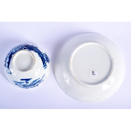 62 - AN 18TH CENTURY ENGLISH BLUE AND WHITE TEABOWL AND SAUCER possibly Derby or Bow, decorated with a Wi... 