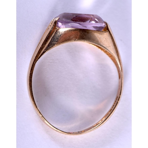 732 - A 9CT GOLD RING. 2 grams. N.