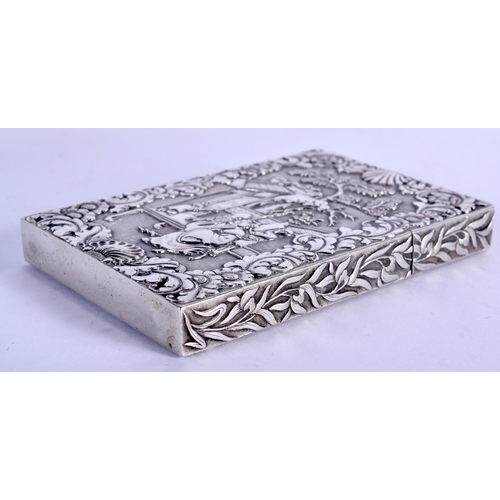 744 - A FINE 19TH CENTURY CHINESE EXPORT SILVER CARD CASE AND COVER Qing. 90 grams. 10 cm x 6.5 cm.