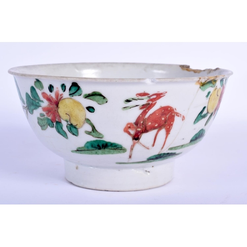 77 - A 17TH CENTURY CHINESE WUCAI PORCELAIN PROVINCIAL BOWL Ming, painted with a spotted deer. 16 cm diam... 