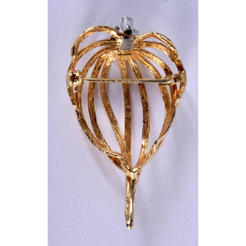 782 - A VINTAGE 9CT GOLD AND DIAMOND BROOCH. 5.5 grams. 4.5 cm x 2.5 cm.