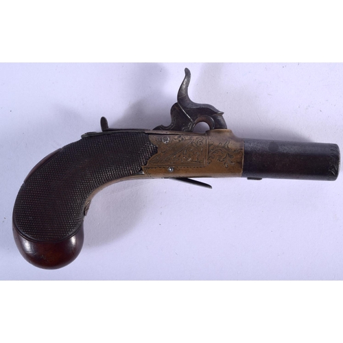 849 - AN ANTIQUE PISTOL. 14 cm wide.