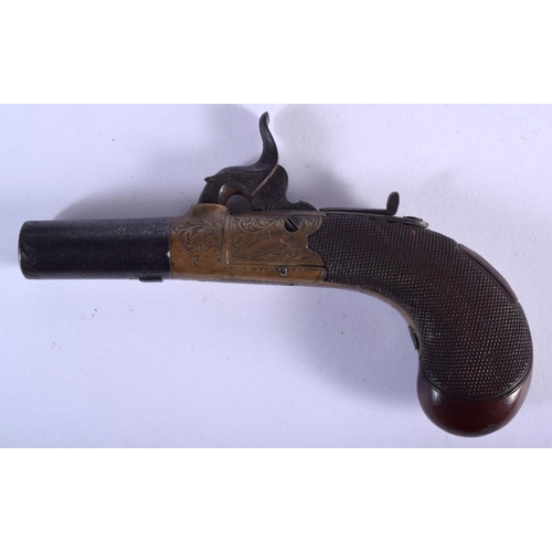 849 - AN ANTIQUE PISTOL. 14 cm wide.