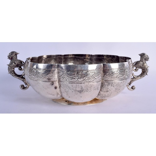 901 - A SOUTH AMERICAN SILVER TWO HANDLED BOWL.  30cm Diameter (inc handles), 8.3cm high, weight 512g