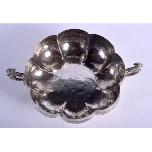 901 - A SOUTH AMERICAN SILVER TWO HANDLED BOWL.  30cm Diameter (inc handles), 8.3cm high, weight 512g