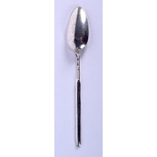 908 - A GEORGE III SILVER M,ARROW SPOON.  Hallmarked London 1770, Length 23cm, weight 52g