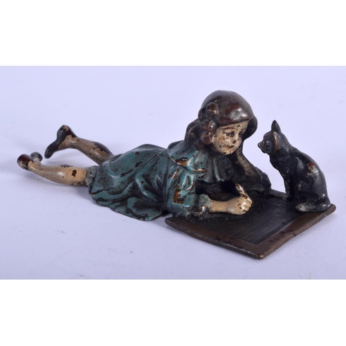 917 - A COLD PAINTED BROZE OF A GIRL PLAYING WITH A CAT.  10.5cm x 3.6cm, weight 194g