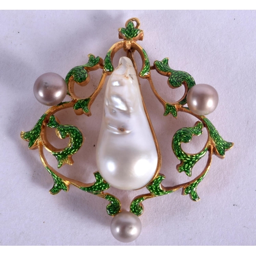 985 - A BAROQUE PEARL AND ENAMEL PENDANT.  3.7cm x 3.5cm, weight g