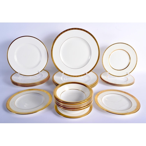 197 - 20th c. Minton part services with acid etched gilt decoration including five Winchester pattern , fo... 