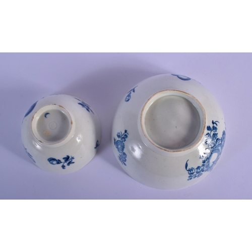 47 - AN 18TH CENTURY WORCESTER CAUGHLEY BLUE AND WHITE SLOP BOWL together with a similar teabowl. Largest... 