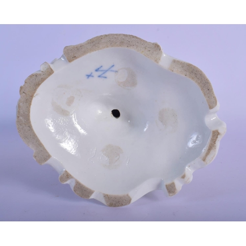 1A - A 19TH CENTURY GERMAN WHITE GLAZED PORCELAIN CENTREPIECE modelled as figures beside shells. 27 cm x ... 