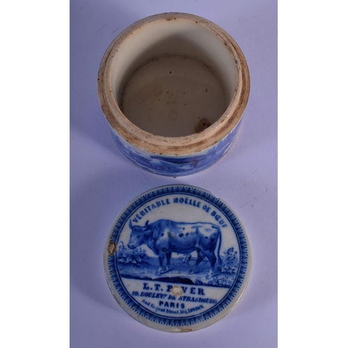 10 - A RARE 19TH CENTURY FRENCH BEEF EXTRACT BLUE AND WHITE POT AND COVER. 6 cm wide.