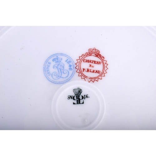 102 - SEVRES PLATE DATED 1846 PAINTED IN THE HUNTING SERVICE PATTERN OF LOUIS PHILLIPE, WITH DETAILED BORD... 