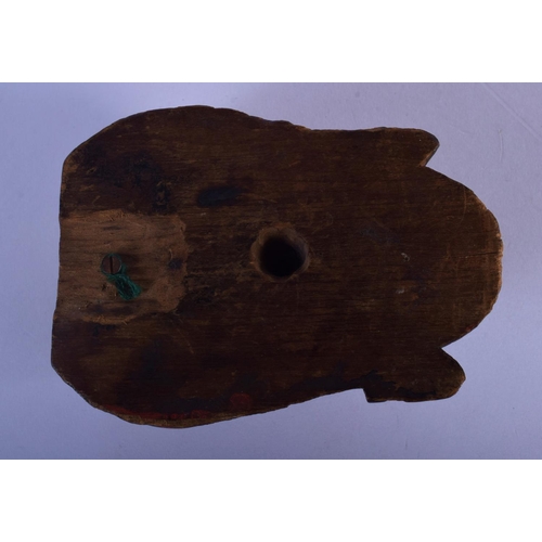 301 - AN 18TH CENTURY EUROPEAN CARVED TREEN WOOD MASK modelled as a female. 12 cm x 7 cm.
