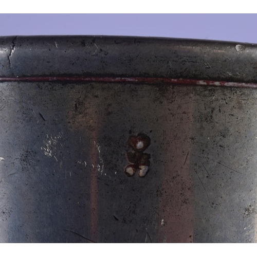 344 - A MID 19TH CENTURY PEWTER TANKARD and a tappit hen. Largest 25 cm high. (2)