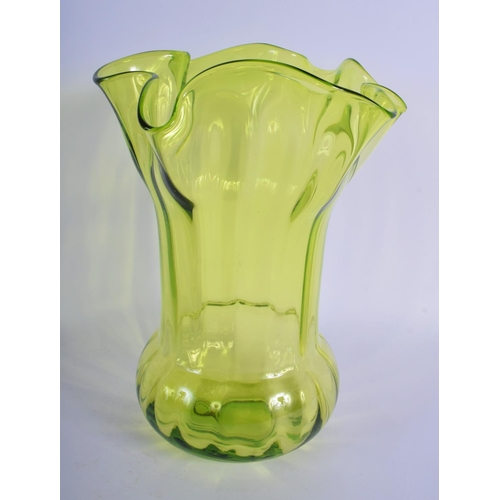 39 - A LARGE GREEN ART GLASS VASE. 29 cm high.