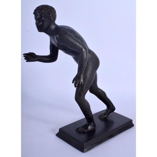398 - A 19TH CENTURY ITALIAN GRAND TOUR BRONZE FIGURE OF AN ATHLETE modelled running. 22 cm x 12 cm.