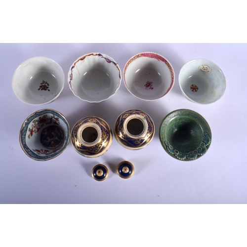 63 - COLLECTION OF CHINESE: A STEM CUP, 6 BOWLS, 3 SAUCERS, 8 TEABOWLS, A BEAKER, A JAR BASE AND A SMALL ... 