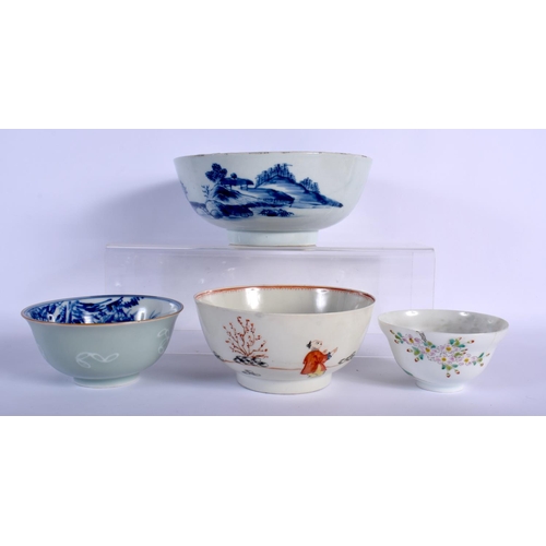 63 - COLLECTION OF CHINESE: A STEM CUP, 6 BOWLS, 3 SAUCERS, 8 TEABOWLS, A BEAKER, A JAR BASE AND A SMALL ... 