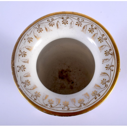 64 - EARLY 19TH C. FLIGHT BARR AND BARR WORCESTER FINE SPILL VASE WITH DRAGON HEAD HANDLES PAINTED WITH A... 