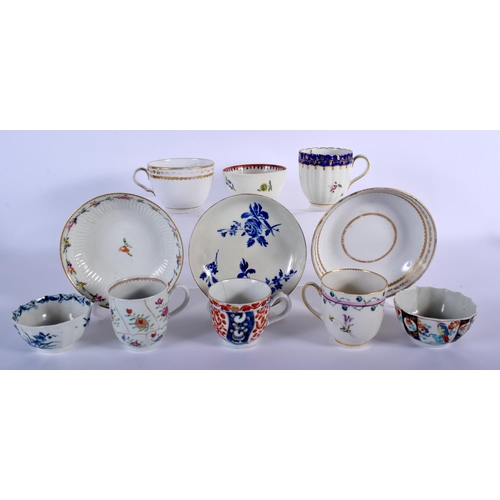 67 - 18TH C. WORCESTER COFFEE CUPS, QUEEN CHARLOTTE PATTERN AND A QUEENS PATTERN BY GILES, TWO CHELSEA DE... 