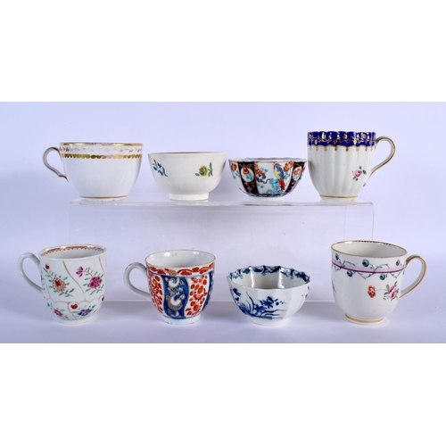 67 - 18TH C. WORCESTER COFFEE CUPS, QUEEN CHARLOTTE PATTERN AND A QUEENS PATTERN BY GILES, TWO CHELSEA DE... 