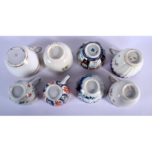 67 - 18TH C. WORCESTER COFFEE CUPS, QUEEN CHARLOTTE PATTERN AND A QUEENS PATTERN BY GILES, TWO CHELSEA DE... 