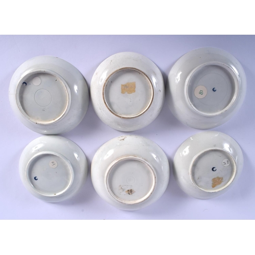 69 - 18TH C. WORCESTER FOUR TEABOWLS, A COFFEE CUP AND TWO SAUCERS IN FENCE PATTERN, TWO SAUCERS IN FISHE... 