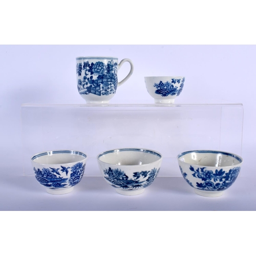 69 - 18TH C. WORCESTER FOUR TEABOWLS, A COFFEE CUP AND TWO SAUCERS IN FENCE PATTERN, TWO SAUCERS IN FISHE... 