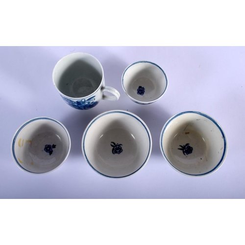 69 - 18TH C. WORCESTER FOUR TEABOWLS, A COFFEE CUP AND TWO SAUCERS IN FENCE PATTERN, TWO SAUCERS IN FISHE... 