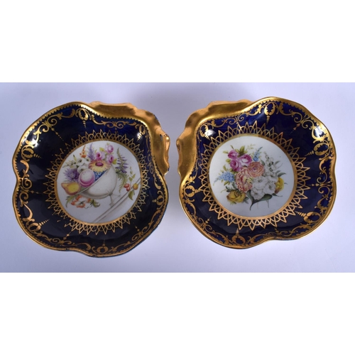 70 - EARLY 19TH C. COALPORT FINE PAIR OF SHELL SHAPED DISHES PAINTED WITH FLOWERS.  22cm diameter.  5cm h... 