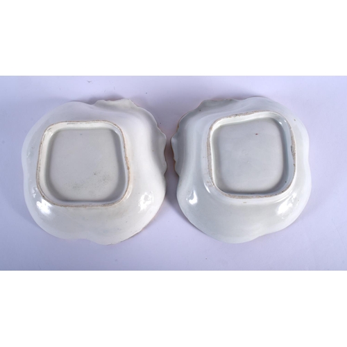 70 - EARLY 19TH C. COALPORT FINE PAIR OF SHELL SHAPED DISHES PAINTED WITH FLOWERS.  22cm diameter.  5cm h... 