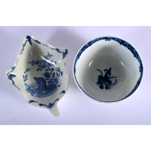 88 - 18TH C. WORCESTER 'RARE' TEABOWL PAINTED WITH FEATHER MOULD BIRDS AND AN EARY WORCESTER EARLY LEAF S... 