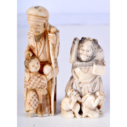 27 - A 19TH CENTURY JAPANESE MEIJI PERIOD CARVED IVORY NETSUKE together with a larger okimono. Largest 8 ... 