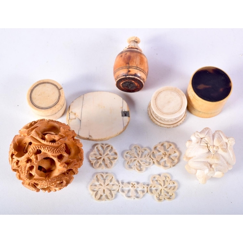 35 - AN ANTIQUE BAVARIAN CARVED IVORY STAG PLAQUE etc. (qty)