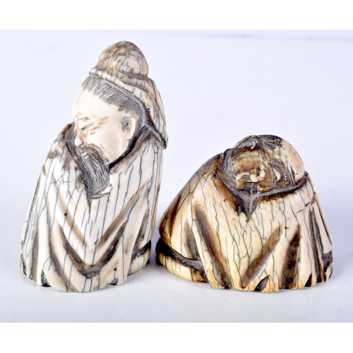 59 - TWO 19TH CENTURY CHINESE CARVED MAMMOTH IVORY FIGURES OF SCHOLARS. Largest 5.5 cm x 5.5 cm. (2)