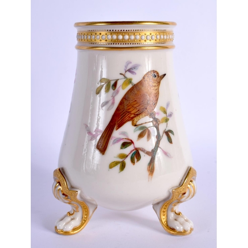 174 - ROYAL WORCESTER SUPERB THREE FOOTED VASE WITH JEWELLED RIM PAINTED WITH THREE BIRDS BY JOHN HOPEWELL... 