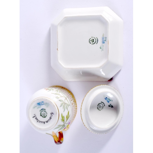 185 - 20TH C. ROYAL COPENHAGEN FLORA DANICA BOTANICAL CUSTARD CUP COVER AND STAND Cup 7.5cm High Stand 10x... 