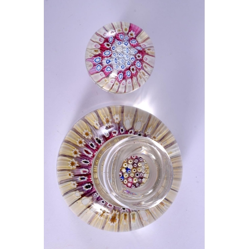 277 - A STROUBRIDGE GLASS INKWELL PAPERWEIGHT. 16 cm x 8 cm.