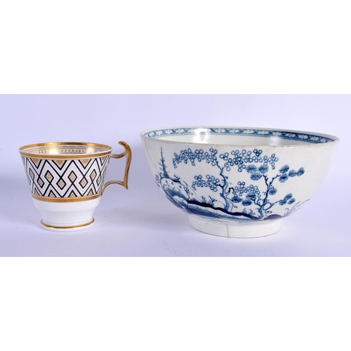 283 - AN 18TH CENTURY LEEDS CREAMWARE PLATE together with a Worcester slop bowl & cup & saucer. Largest 23... 