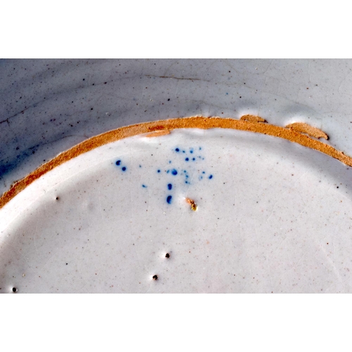 288 - A LARGE 18TH CENTURY DELFT BLUE AND WHITE TIN GLAZED BOWL painted with foliage. 23.5 cm diameter.