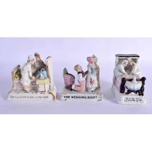 297 - AN 18TH CENTURY WORCESTER BLUE AND WHITE TEABOWL together with fairings etc. (6)