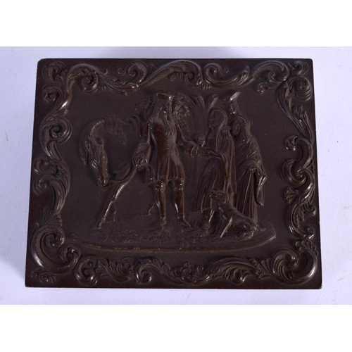 332 - AN ANTIQUE CASED DAGUERROTYPE. 12.5 cm x 10 cm.