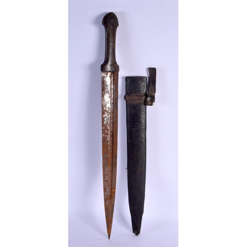 343 - A LARGE 19TH CENTURY CONTINENTAL CARVED RHINOCEROS HORN HANDLED KNIFE decorated with stud work flowe... 