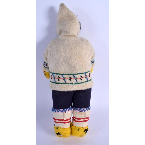 350 - A VERY UNUSUAL EARLY 20TH CENTURY NORTH AMERICAN INUIT STONE HEAD DOLL with original clothing. 27 cm... 