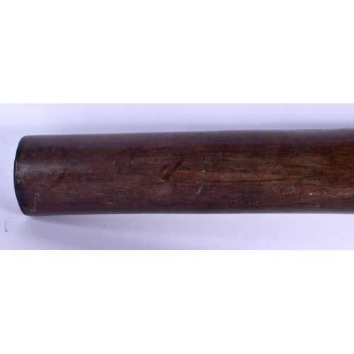 445 - A LARGE 19TH CENTURY FIJIAN VITI WOODEN CARVED TRIBAL WAR CLUB. 100 cm long.