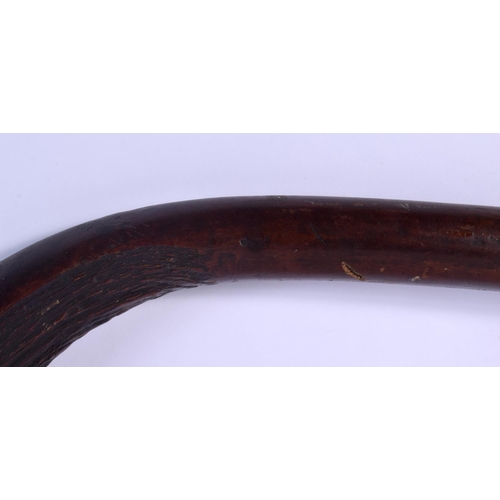 446 - A LARGE 19TH CENTURY FIJIAN VITI WOODEN CARVED TRIBAL WAR CLUB. 100 cm long.