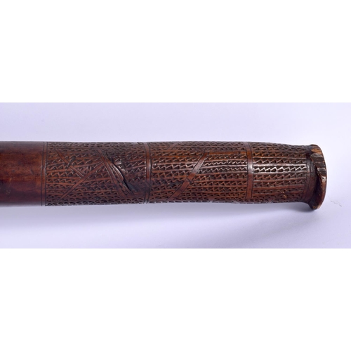 446 - A LARGE 19TH CENTURY FIJIAN VITI WOODEN CARVED TRIBAL WAR CLUB. 100 cm long.